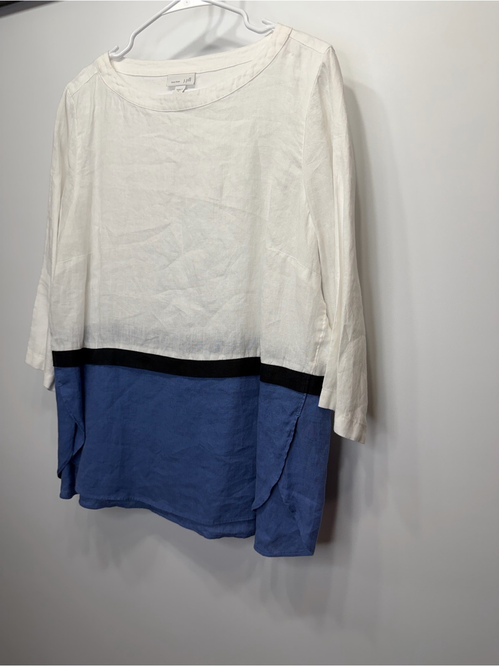J. Jill 100% Linen Top with Color-block - Picture 2 of 8